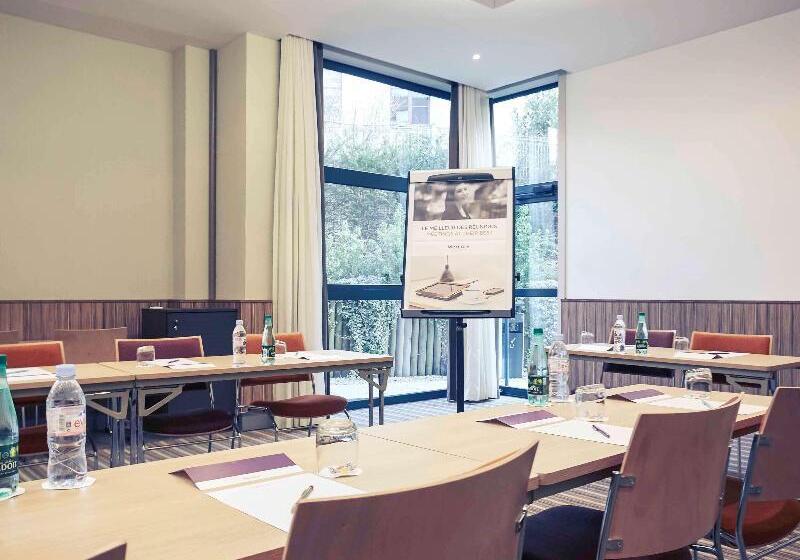 בית מלון כפרי Mercure Valenciennes Centre