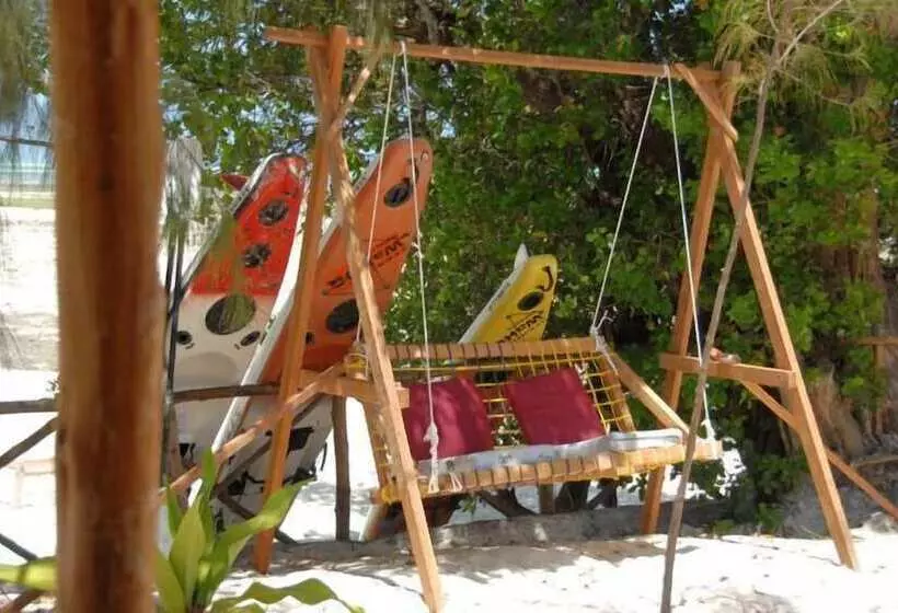 Отель Pakachi Beach Resort &