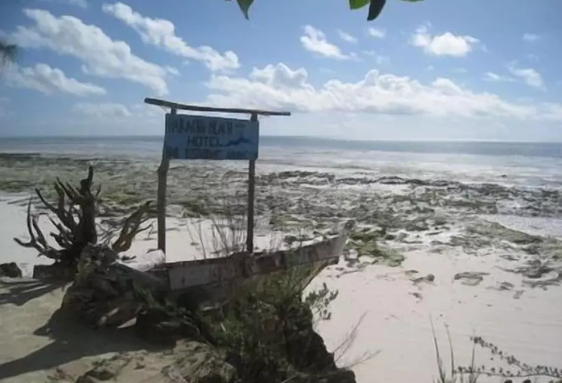 Отель Pakachi Beach Resort &