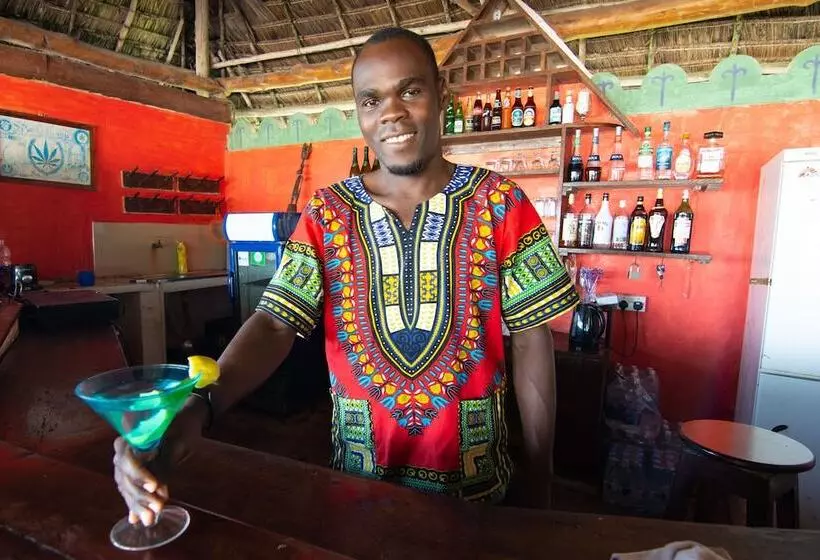 Отель Pakachi Beach Resort &