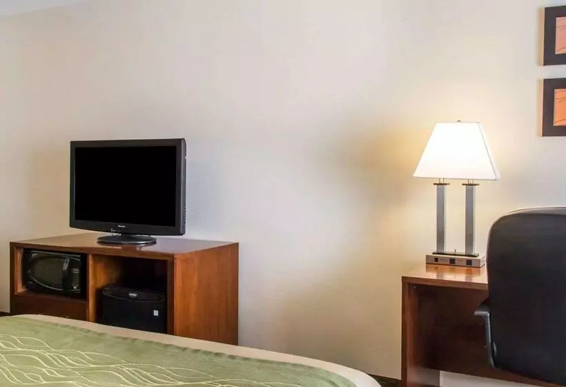 ホテル Quality Inn & Suites Vail Valley