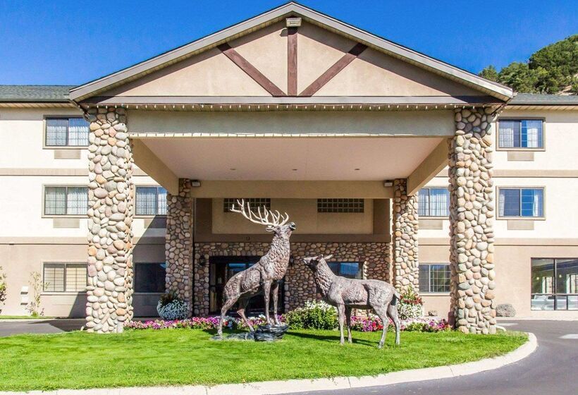 Отель Quality Inn & Suites Vail Valley