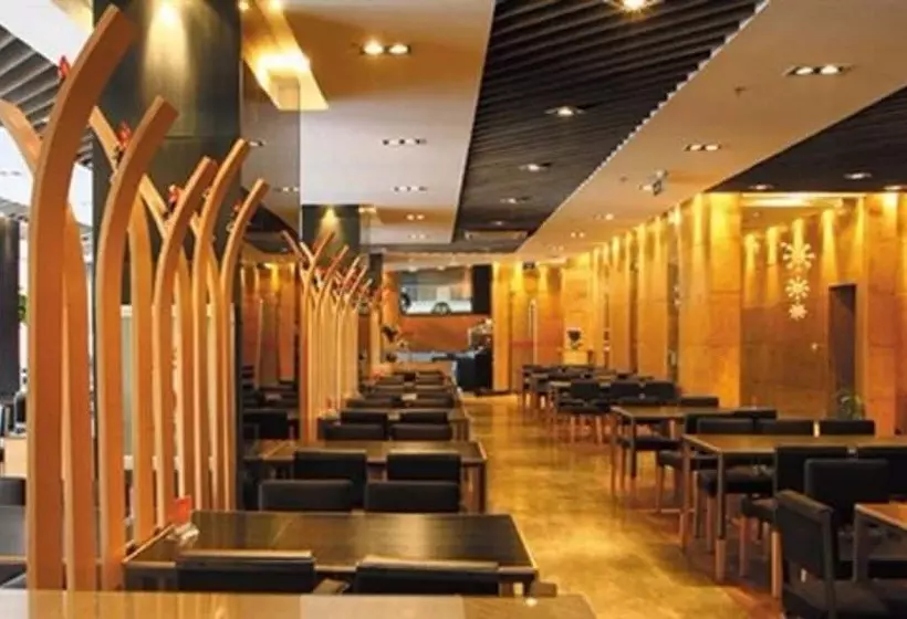 Hotel Sheng Du International