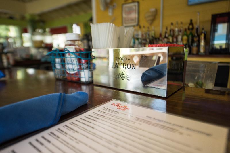 هتل Sunshine Suites Resort