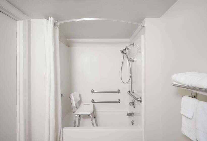 בית מלון כפרי Super 8 By Wyndham Dandridge