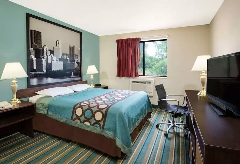 Hotel Super 8 By Wyndham Pittsburgh Pa Airport University Area