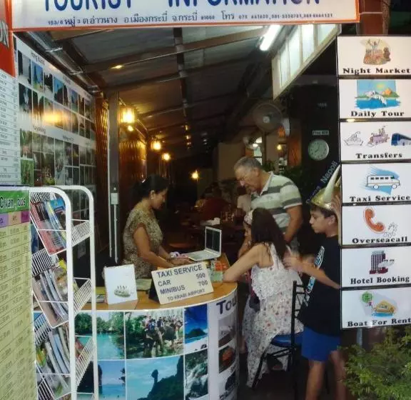 호텔 Swiss Chalet Guesthouse