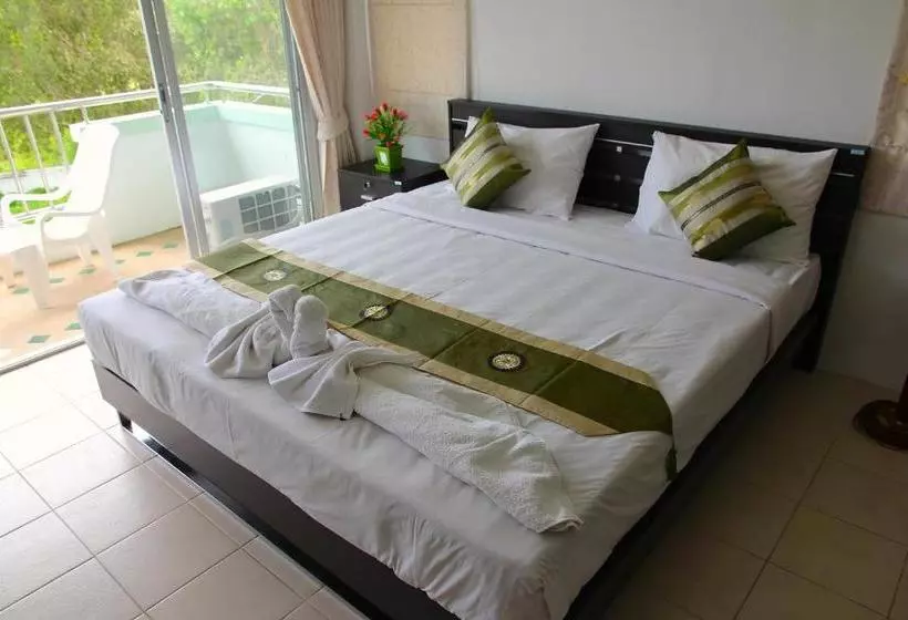 호텔 Swiss Chalet Guesthouse