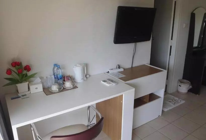 호텔 Swiss Chalet Guesthouse