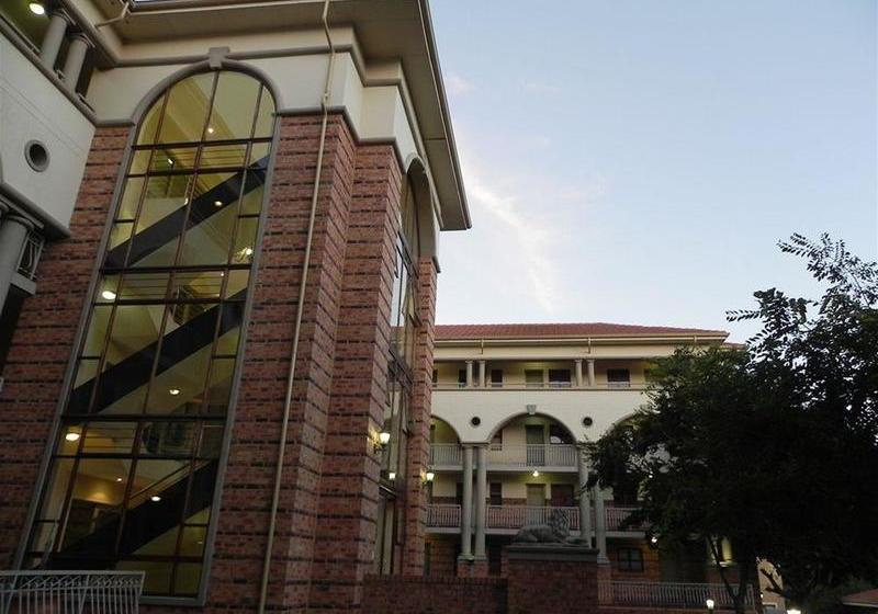 Отель Sandton Times Square Serviced Apartments