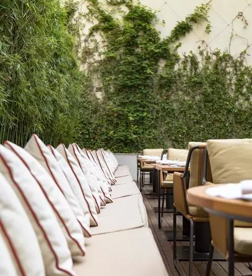 Square Nine Hotel Belgrade The Leading Hotels Of The World