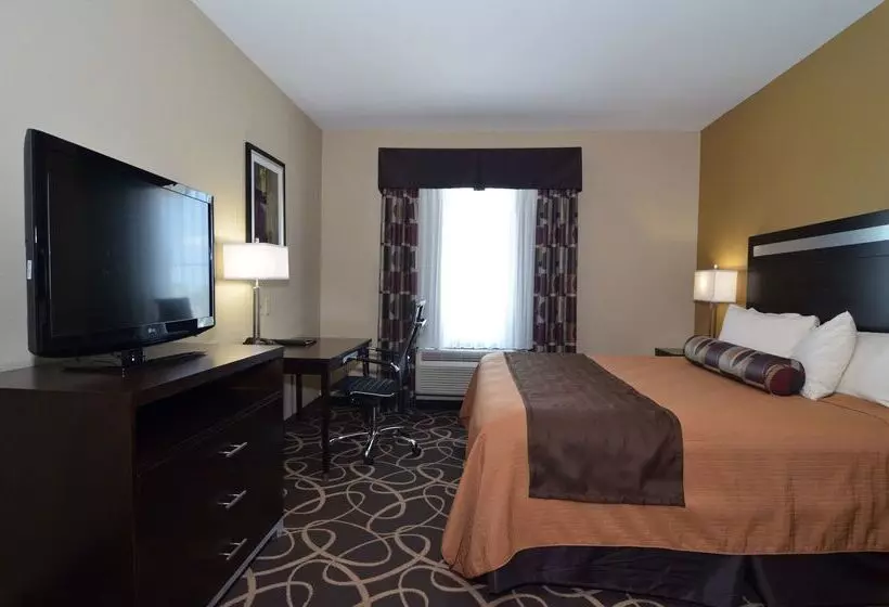 Отель Best Western Plus Kenedy Inn