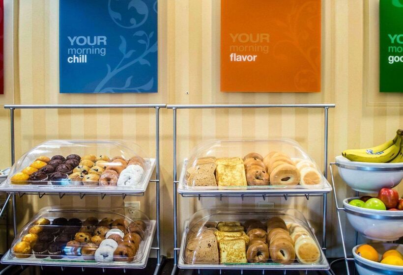 فندق Comfort Suites Hummelstown  Hershey