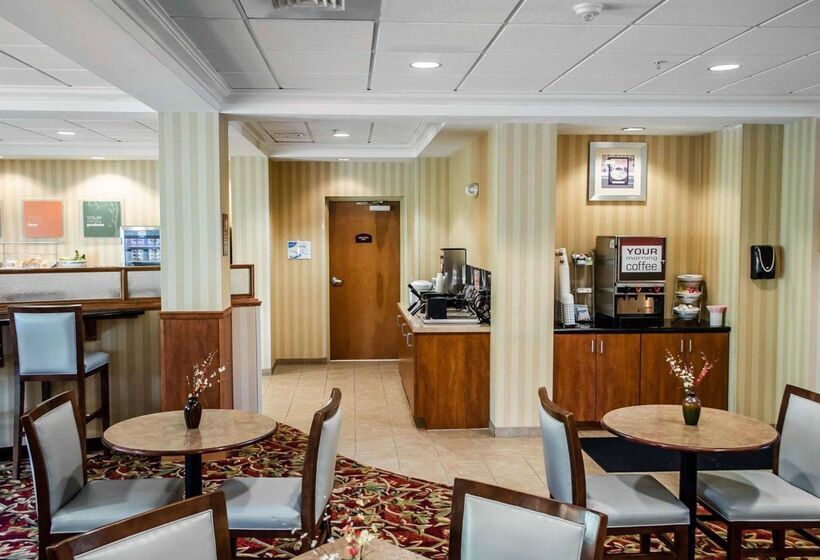 فندق Comfort Suites Hummelstown  Hershey