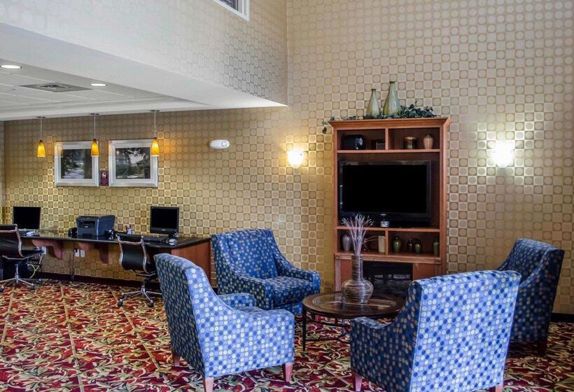 فندق Comfort Suites Hummelstown  Hershey