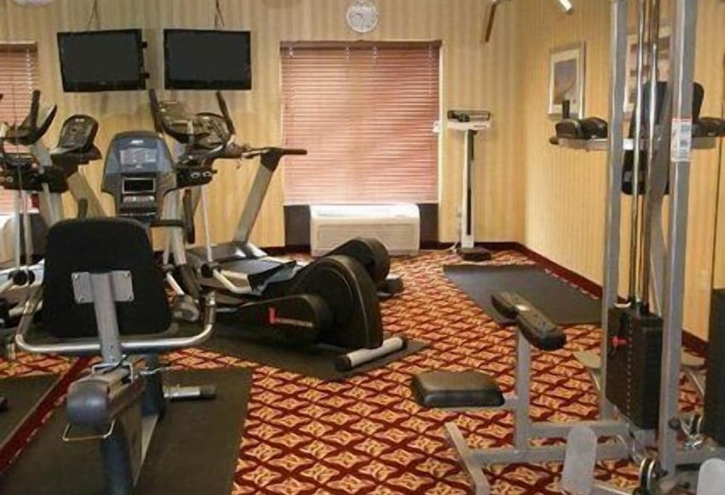 فندق Comfort Suites Hummelstown  Hershey