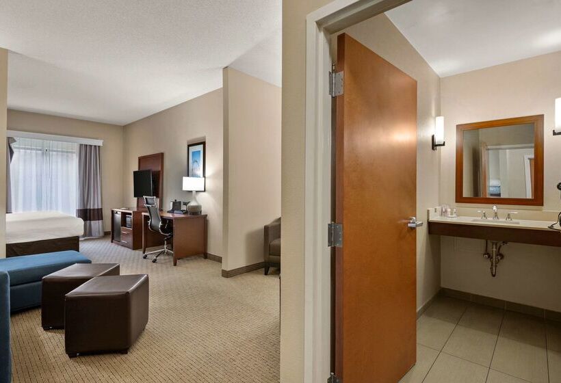 فندق Comfort Suites Hummelstown  Hershey