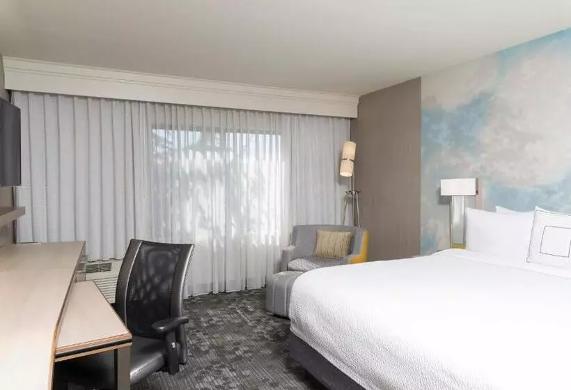 בית מלון כפרי Courtyard By Marriott Livermore