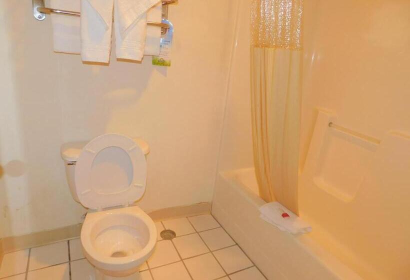 فندق Days Inn By Wyndham Huntington