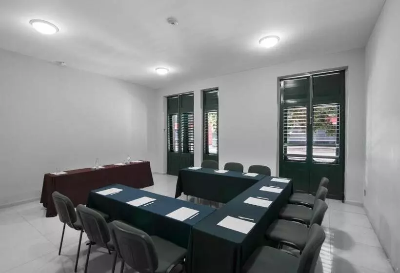 בית מלון כפרי Exe Cities Reforma