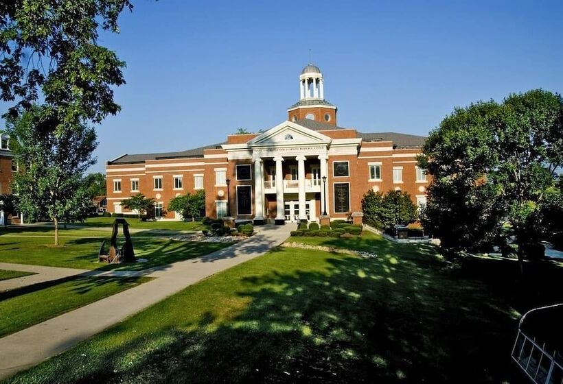 فندق Fairfield Inn & Suites By Marriott Lexington Georgetown/college Inn