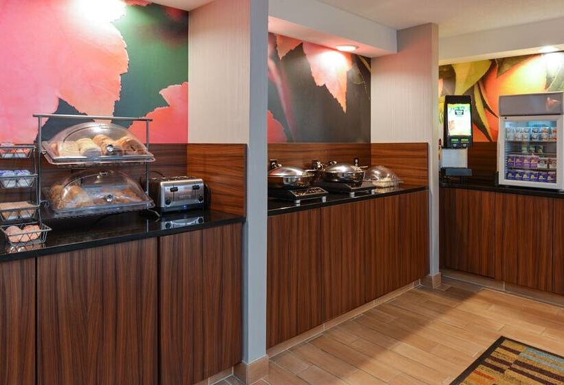 فندق Fairfield Inn & Suites By Marriott Lexington Georgetown/college Inn