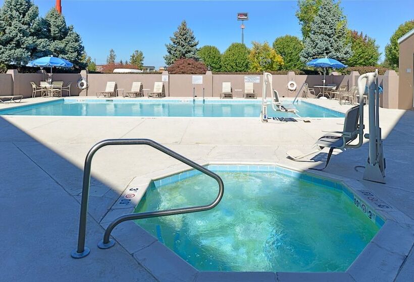 فندق Fairfield Inn & Suites By Marriott Lexington Georgetown/college Inn