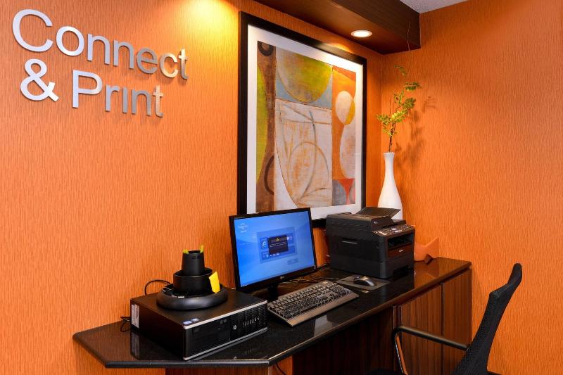 فندق Fairfield Inn & Suites By Marriott Lexington Georgetown/college Inn