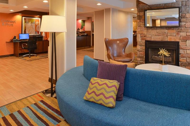 فندق Fairfield Inn & Suites By Marriott Lexington Georgetown/college Inn