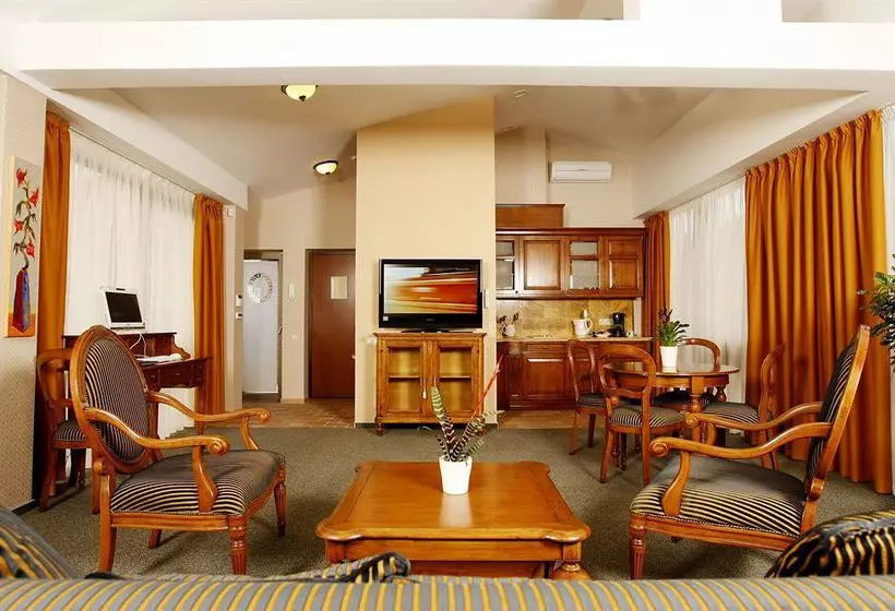 Отель Friedrich Guesthouse