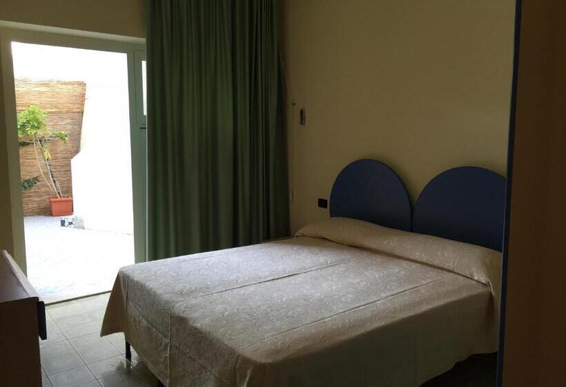 Grand Hotel La Playa