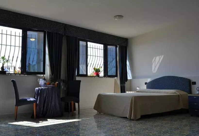 Grand Hotel La Playa