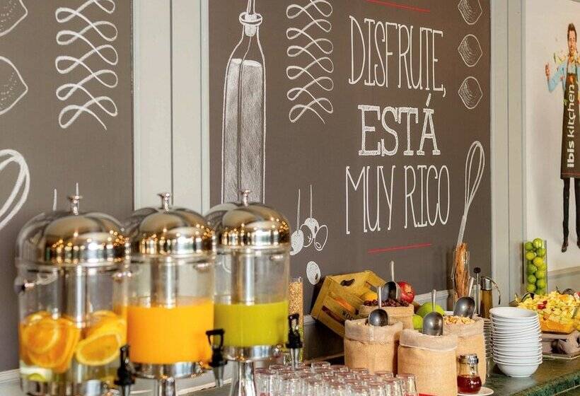 فندق Ibis Santiago Estacion Central