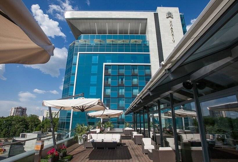 فندق Kharkiv Palace