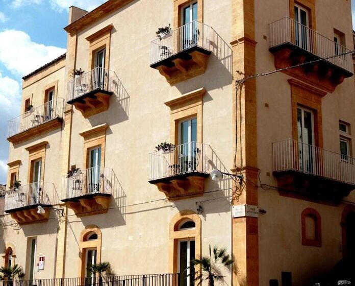 فندق La Dimora Di Piazza Carmine