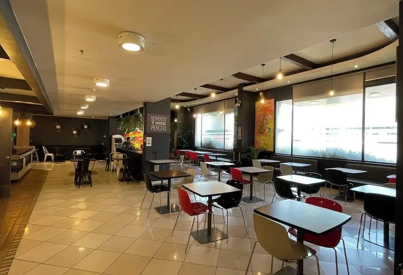 هتل Nobile Inn Santiago