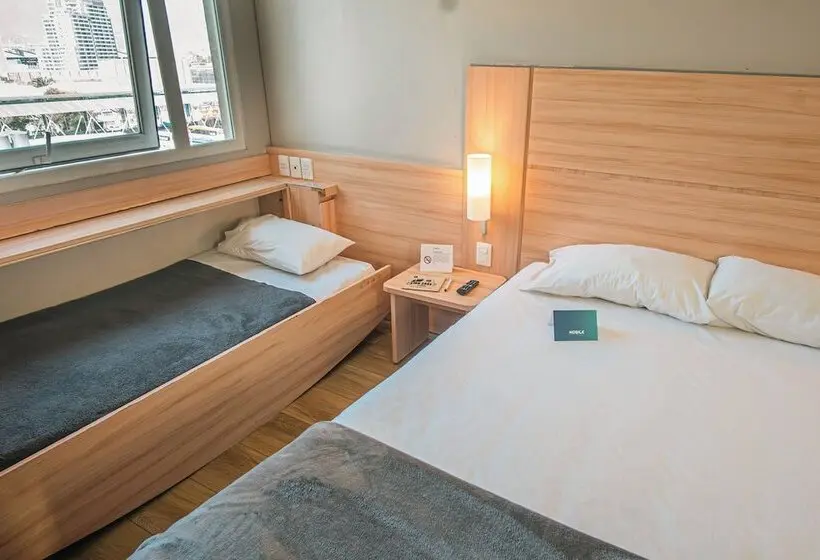 هتل Nobile Inn Santiago