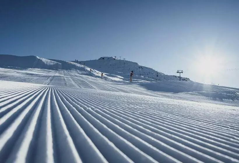 Ochsen 2 By Mountain Hotels