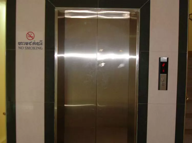 Отель Phkar Chhouk Tep Monireth