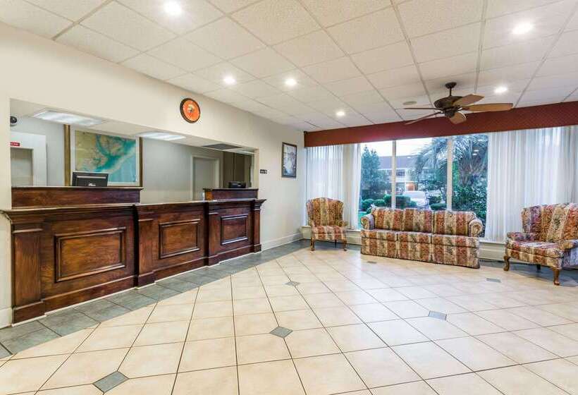 בית מלון כפרי Super 8 By Wyndham Hardeeville