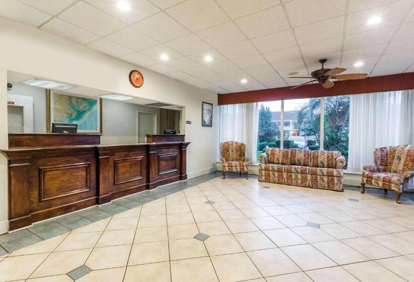 בית מלון כפרי Super 8 By Wyndham Hardeeville