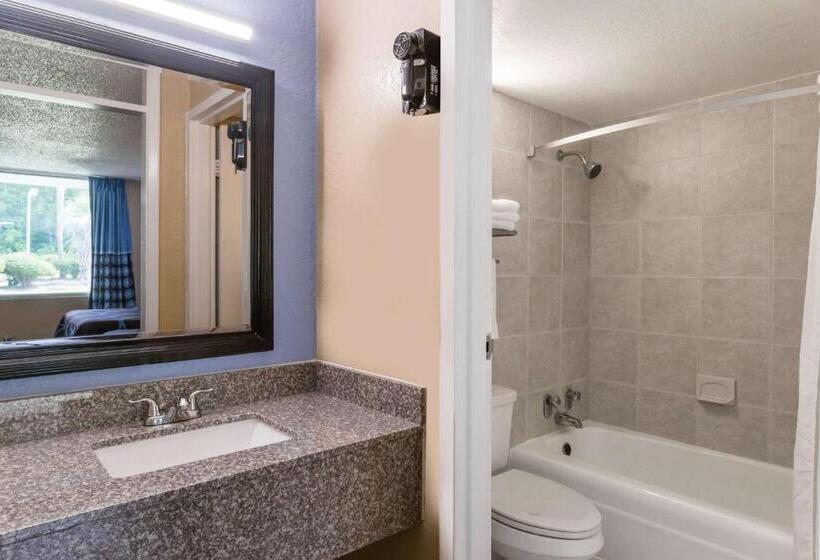 בית מלון כפרי Super 8 By Wyndham Hardeeville