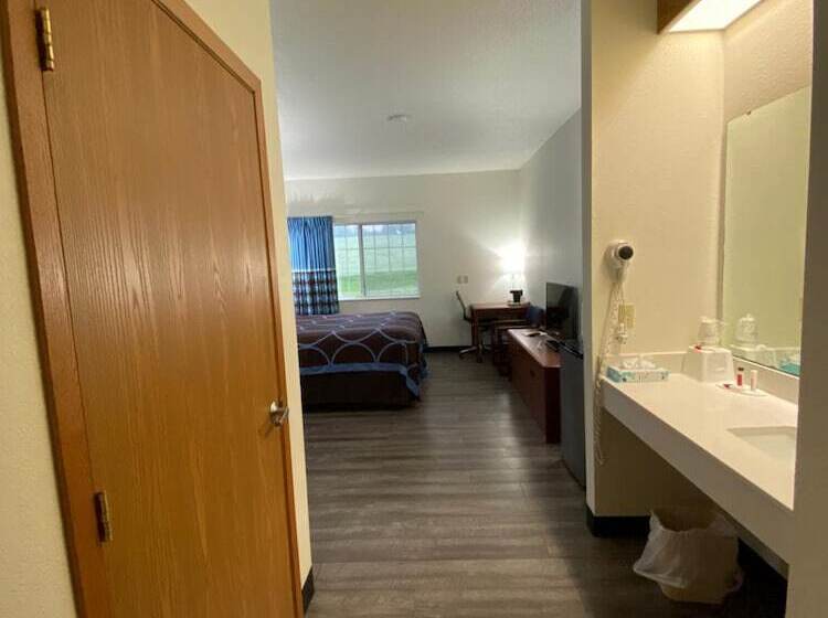 فندق Super 8 By Wyndham Ida Grove