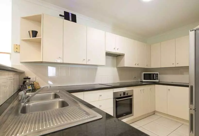 酒店 The Mediterranean Port Douglas