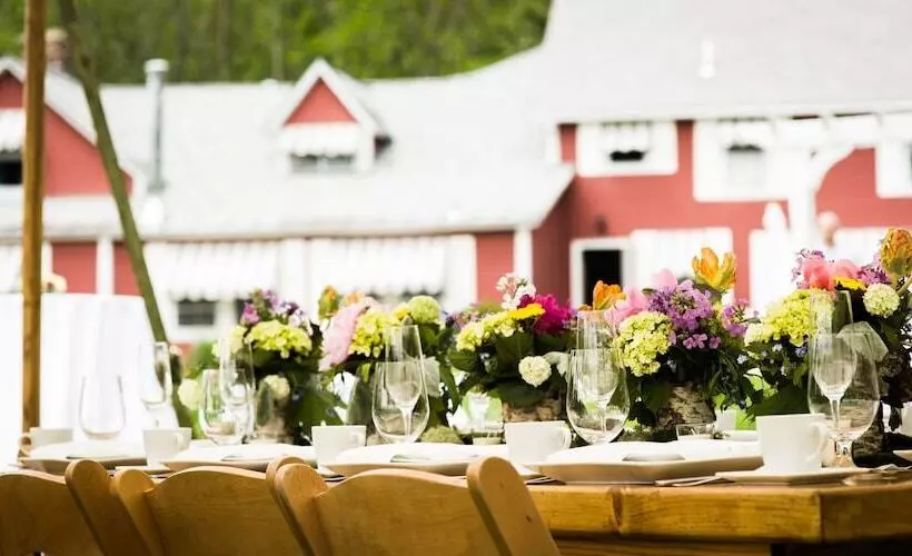 酒店 The Vermont Inn