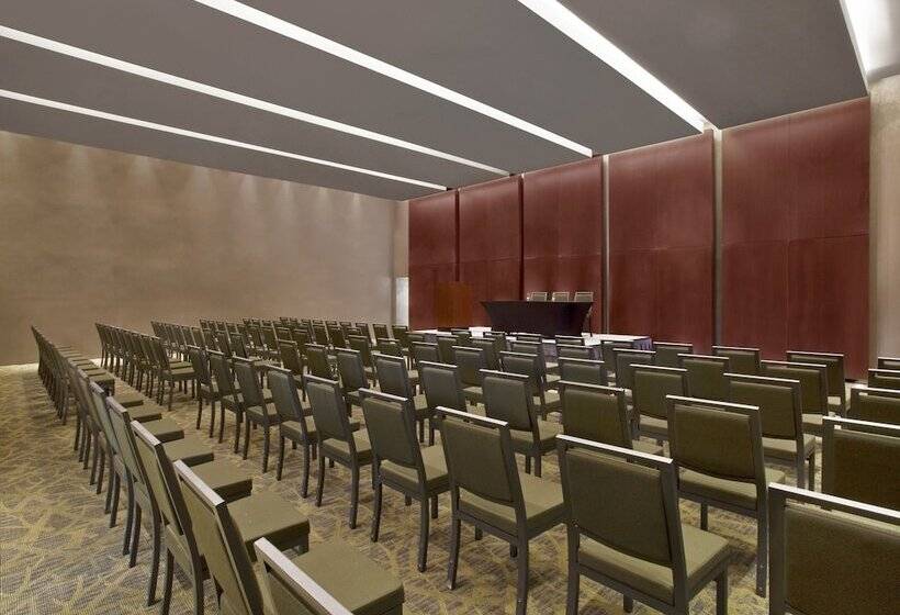 Otel The Westin Guadalajara