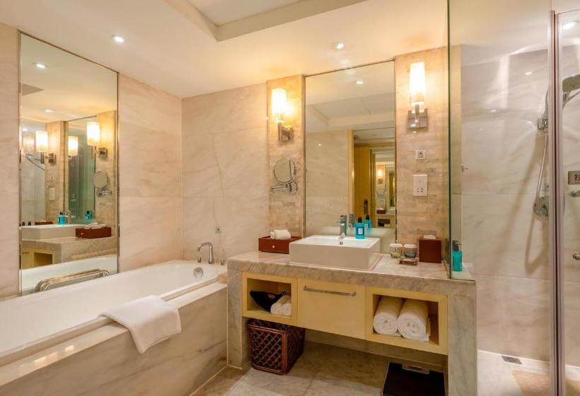 Hotel Zhejiang Business