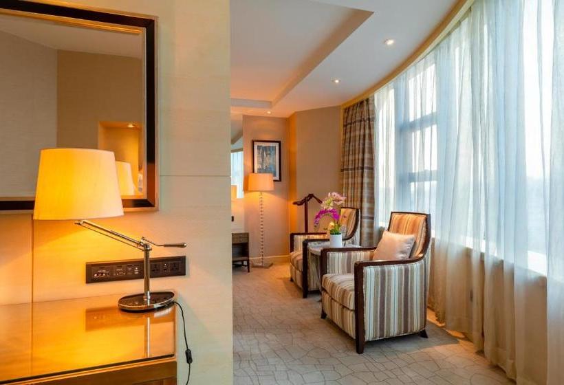 Hotel Zhejiang Business