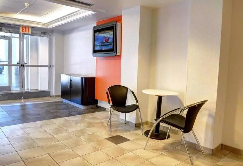 Motel 6new Orleans, La