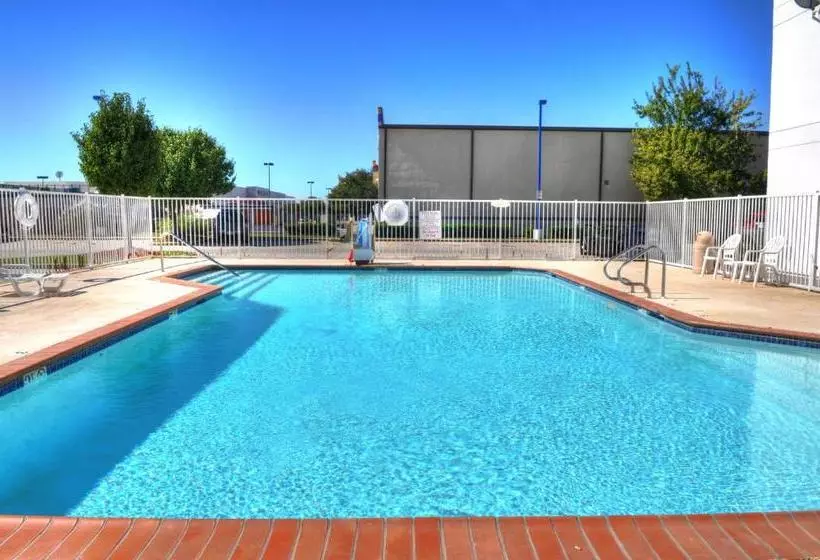 Motel 6new Orleans, La